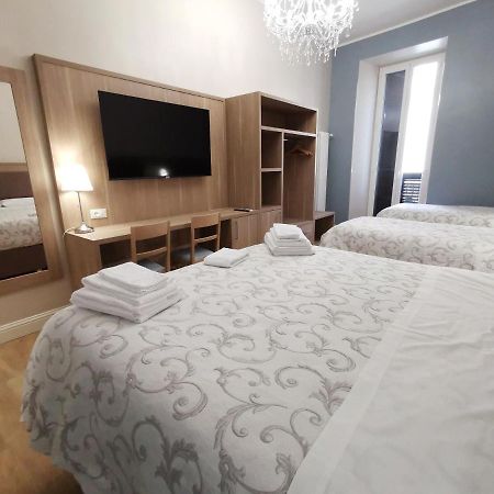 Bed and Breakfast Opera Relais 85 Messina Esterno foto