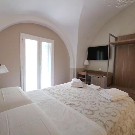 Bed and Breakfast Opera Relais 85 Messina Esterno foto